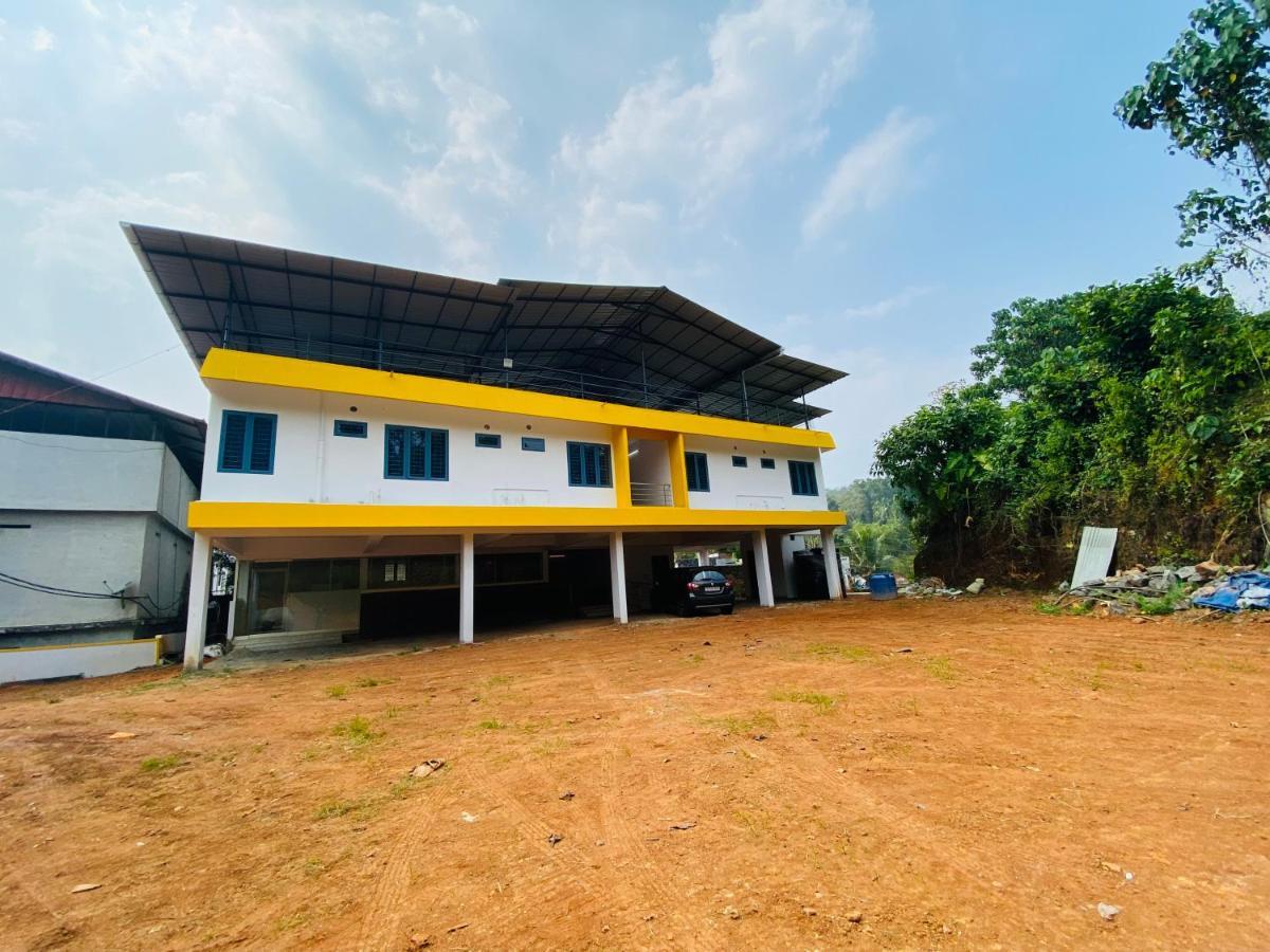 Erumely Central Homes Mundakāyam Exterior foto